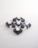 siyah beyaz çizgili mermer tic tac toe – 1