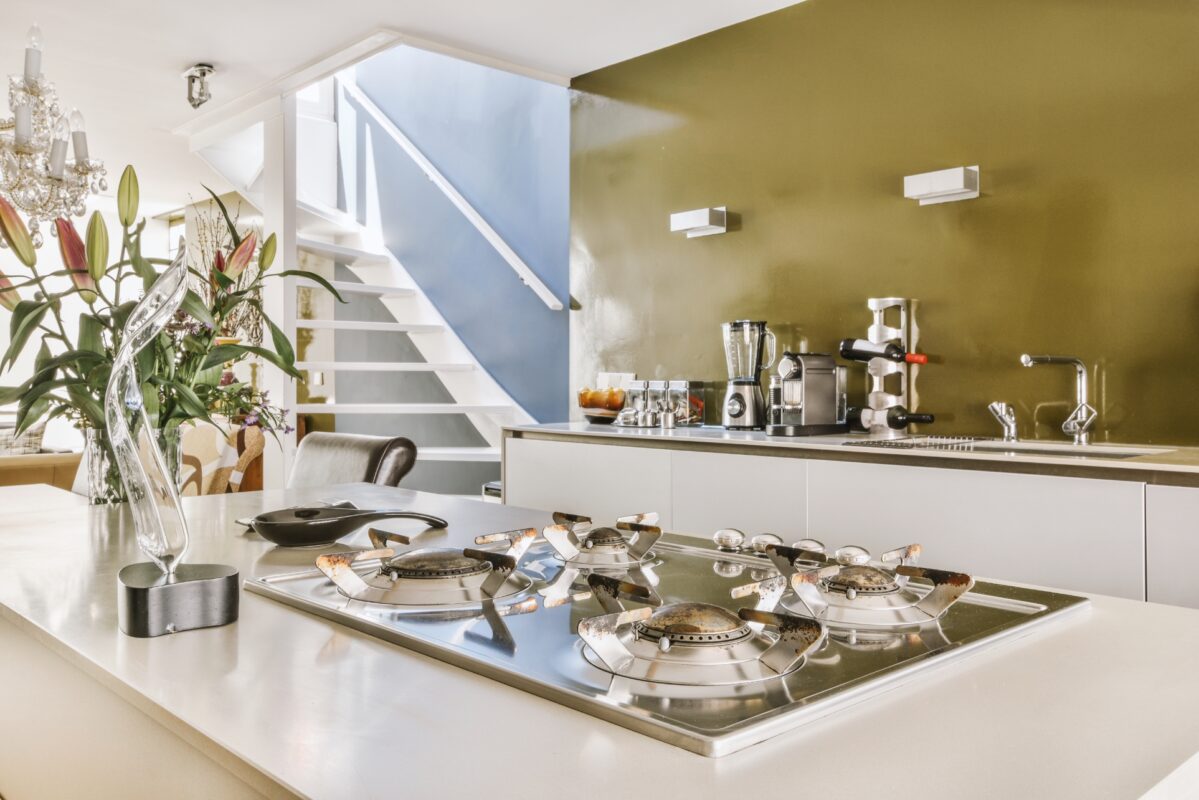 modern ve minmal bir mutfak dekorasyonu