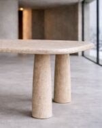 lyon sofistike traverten yemek masası doğal taş uzun form